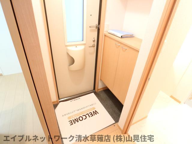 玄関　ゆったりとした玄関です