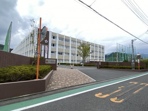 高校・高専　私立常葉学園橘高校（高校・高専）まで653m