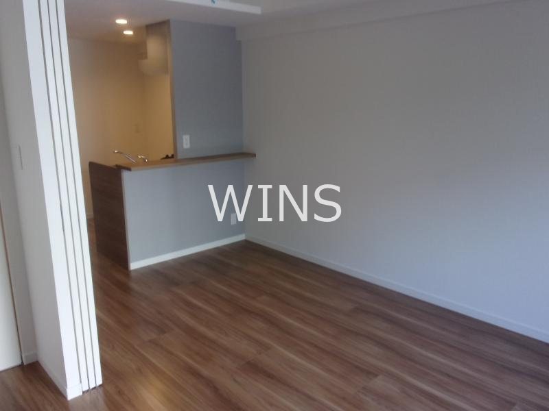 居室・リビング　別部屋参考写真です