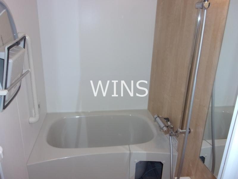 バス・シャワールーム　別部屋参考写真です