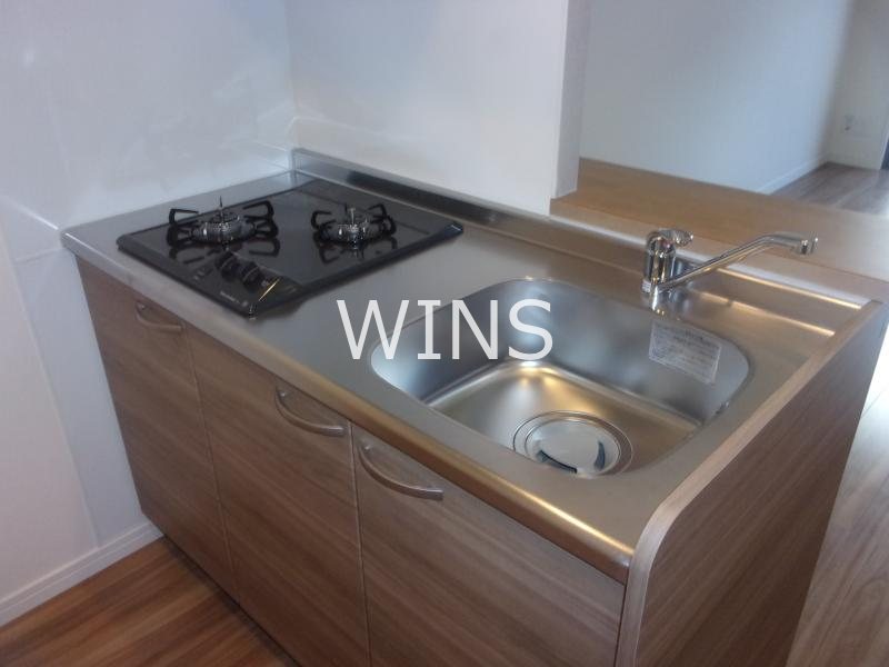 キッチン　別部屋参考写真です