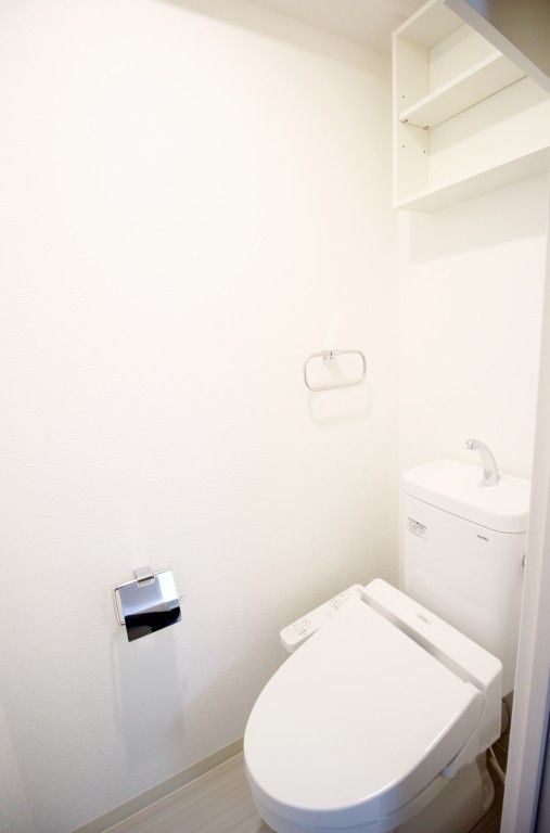 トイレ　荒川区西尾久3　ディ・アミカルBタイプ