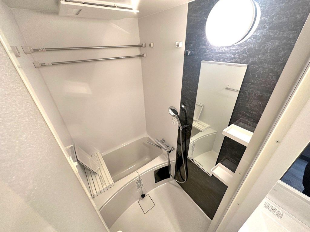 バス・シャワールーム　バルコニー