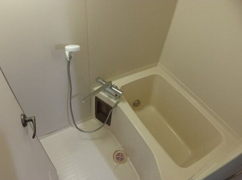 バス・シャワールーム　図面と現状に相違がある場合には現状を優先