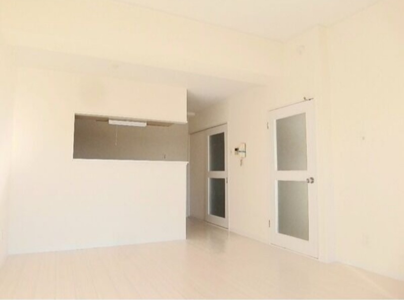 居室・リビング　図面と現状に相違がある場合には現状を優先