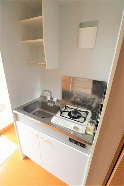 キッチン　ガスコンロ設置済みです。