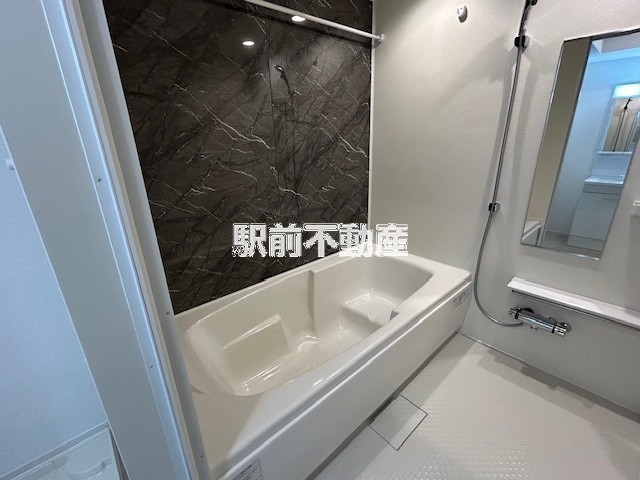 バス・シャワールーム　類似物件