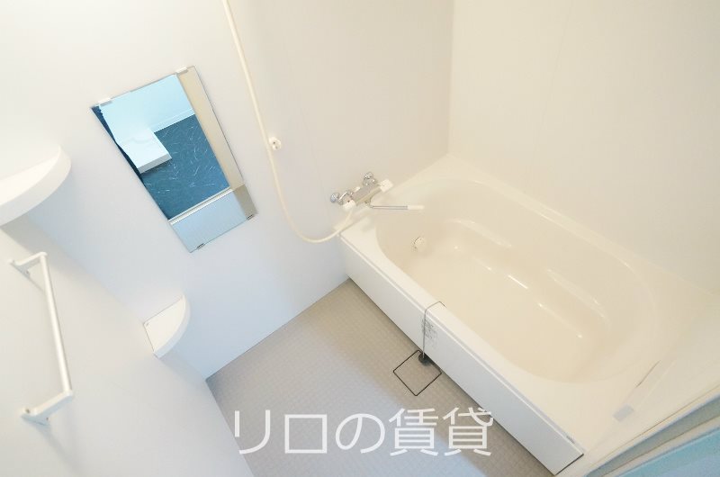 バス・シャワールーム　別号室イメージ