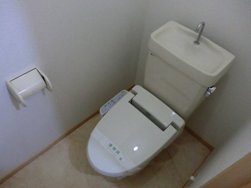 トイレ　図面と現状に相違がある場合には現状を優先