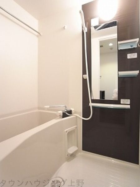 洗面設備　バス