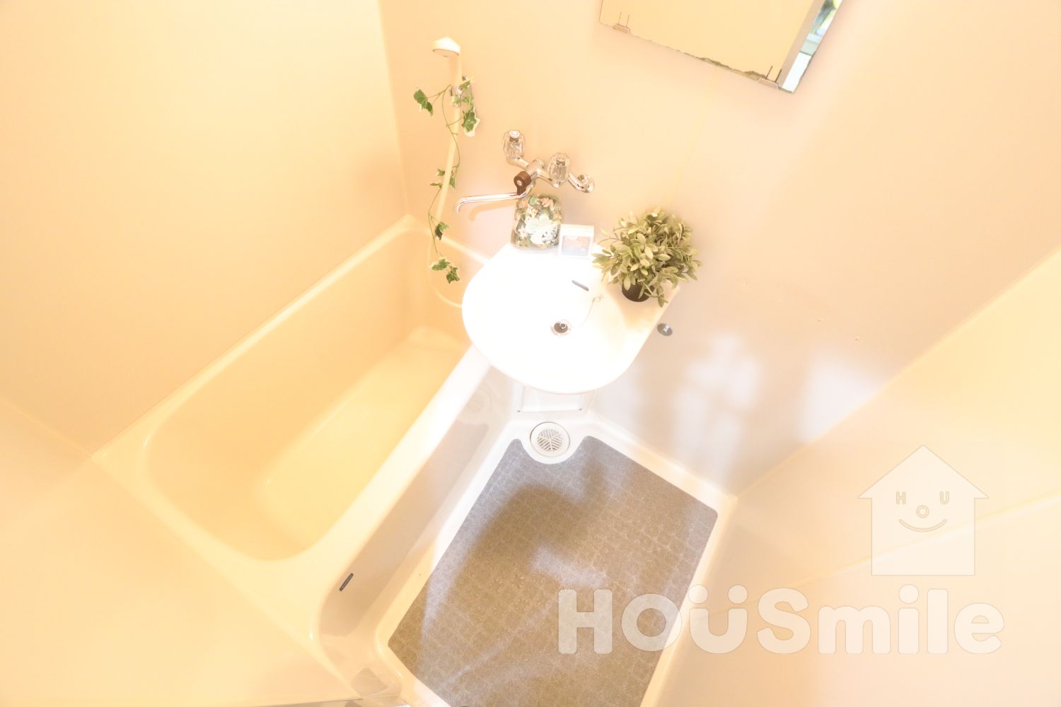 バス・シャワールーム　バスルーム