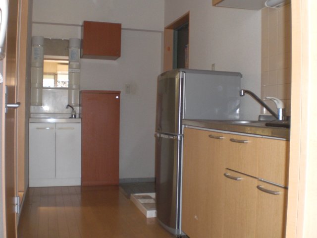 洗面設備　身支度に欠かせない独立洗面台♪