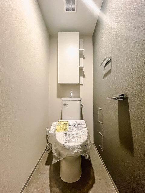 トイレ　※写真は同タイプ住戸です。