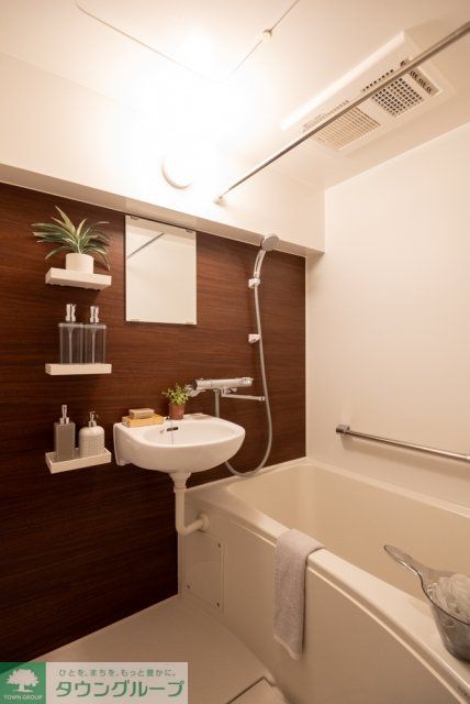 バス・シャワールーム　※家具家電小物はイメージです