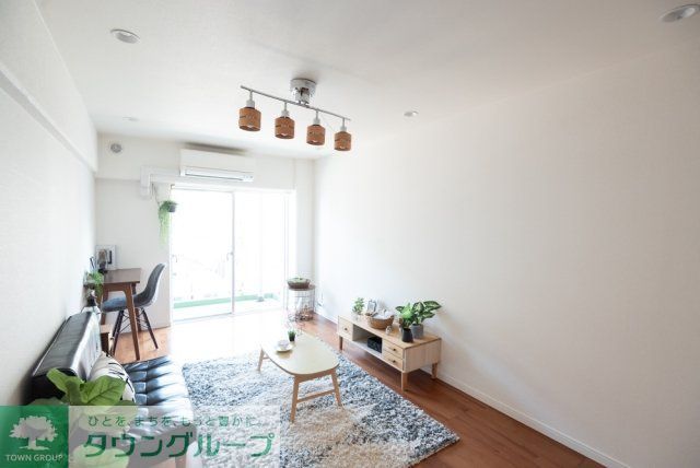 居室・リビング　※家具家電小物はイメージです