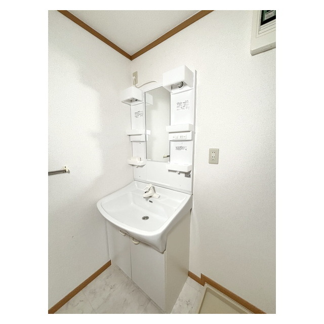 洗面設備　朝の身支度もラクラク♪