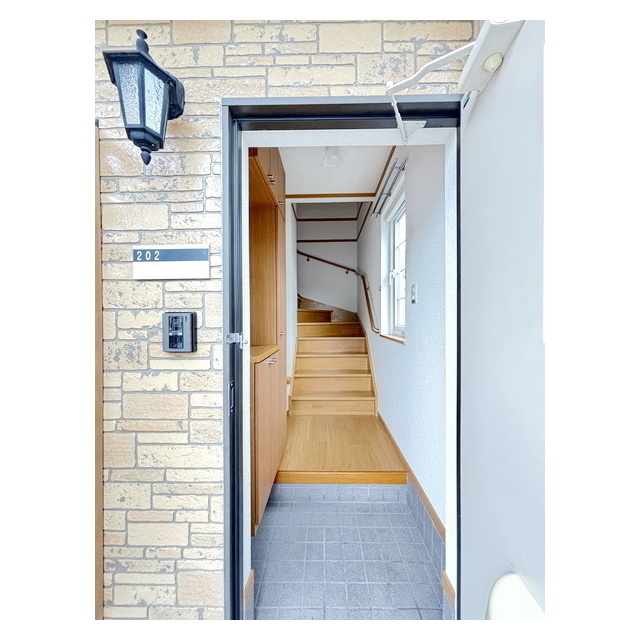 玄関　明るい玄関