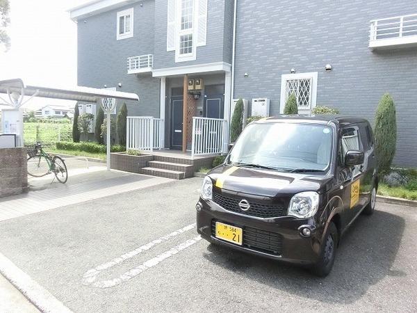 駐車場　駐車しやすい！