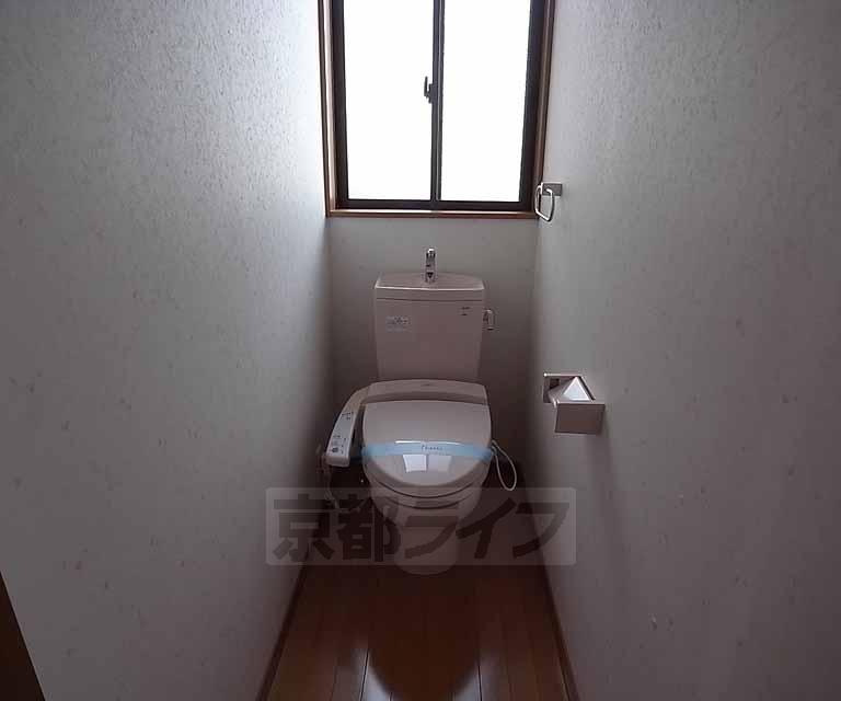 トイレ　清潔感のあるトイレです。