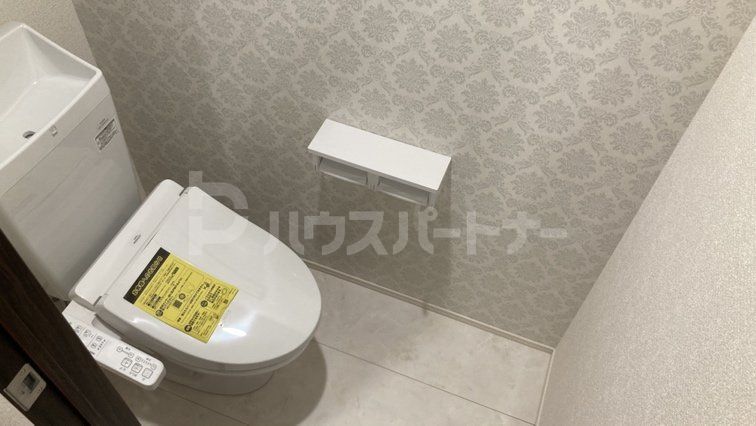 トイレ　トイレ