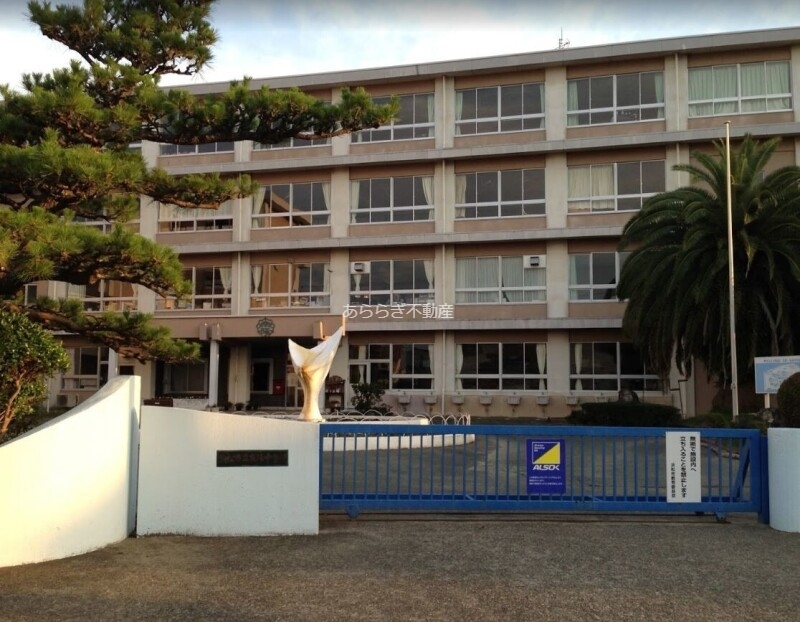 中学校　浜松市立南陽中学校（中学校）まで415m