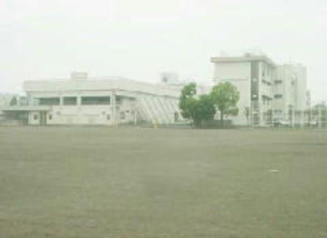 中学校　府中市立府中第六中学校（中学校）まで455m