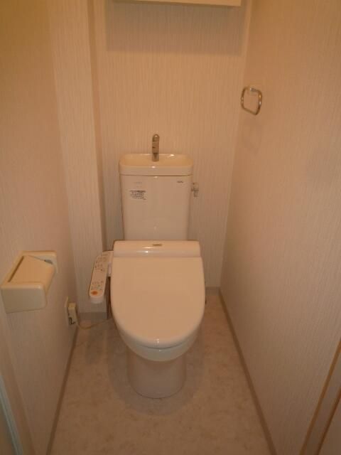 トイレ　シンプルで使いやすいトイレです