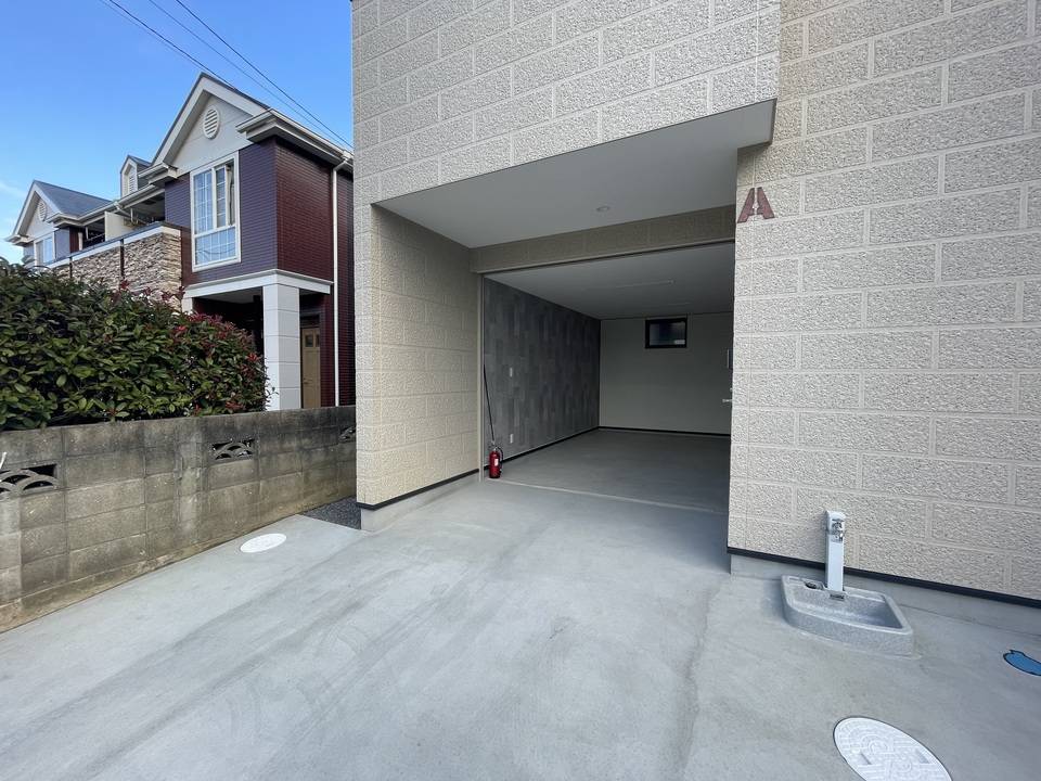 エントランス　アプローチ