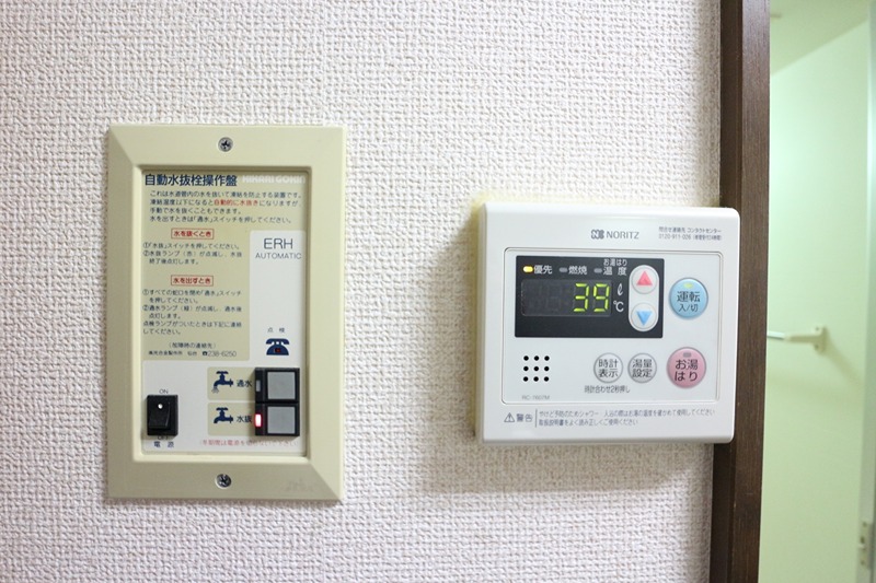 その他設備　給湯リモコン