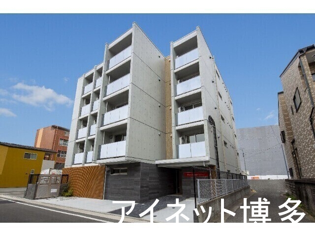 建物外観　オシャレな外観ですね