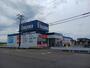 その他　ノジマ電機　巻店（その他）まで822m
