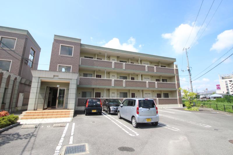 建物外観　ルート22　建物外観
