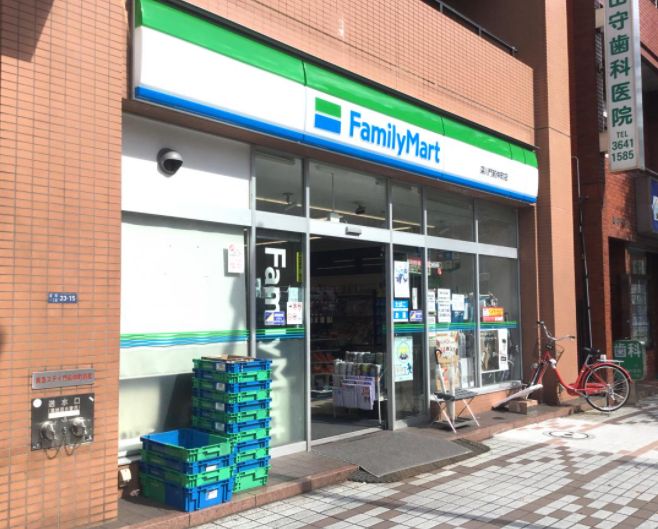 コンビニ　ファミリーマート深川門前仲町店（コンビニ）まで313m