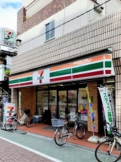 コンビニ　セブンイレブン中板店（コンビニ）まで125m