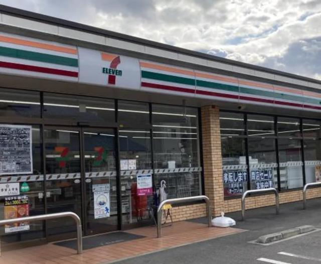 コンビニ　セブンイレブン稲城中央橋前店（コンビニ）まで417m