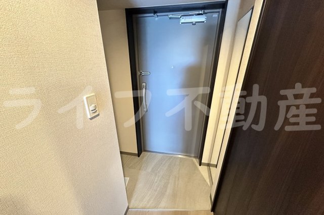 玄関　収納もある玄関です