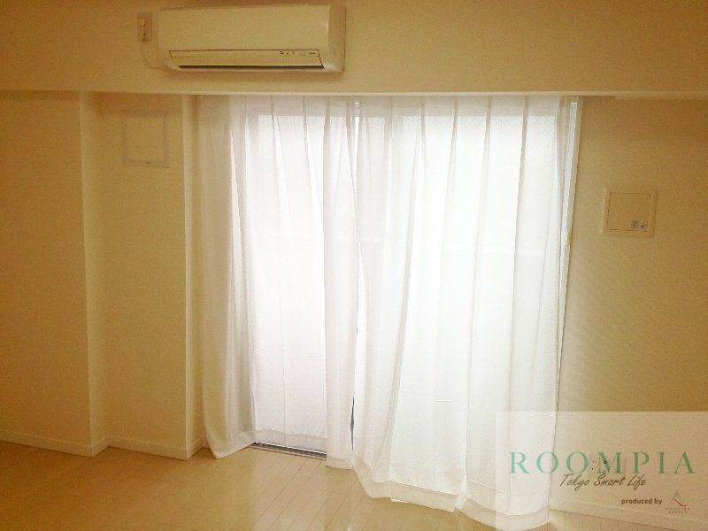 居室・リビング　※同タイプの別のお部屋です。