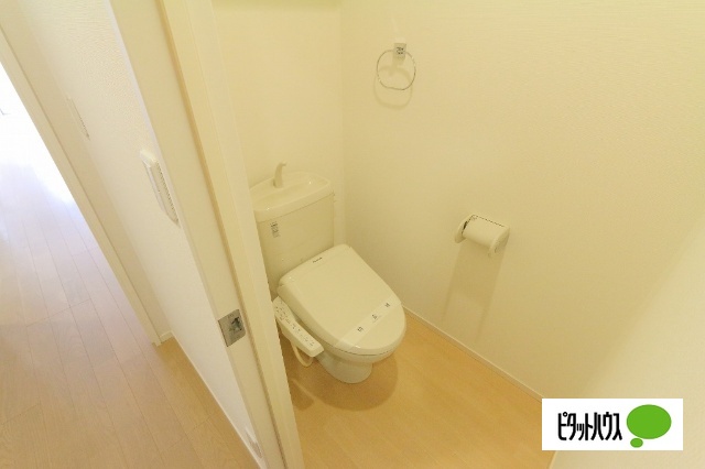 トイレ　同間取り別号室