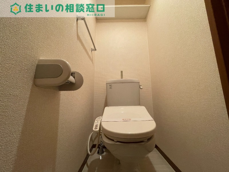 トイレ　同型