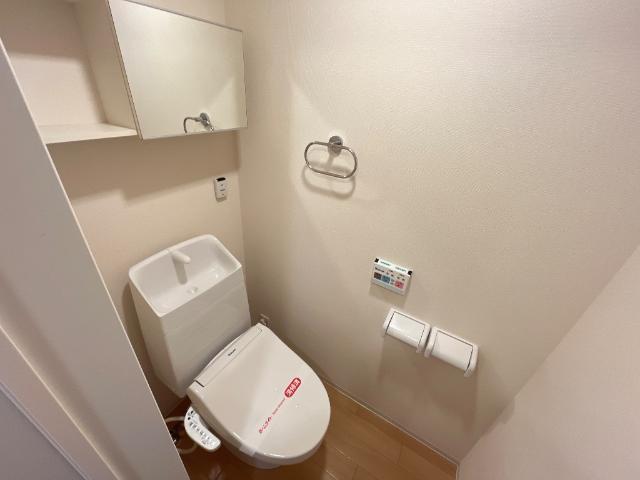 トイレ　シャワー付トイレ