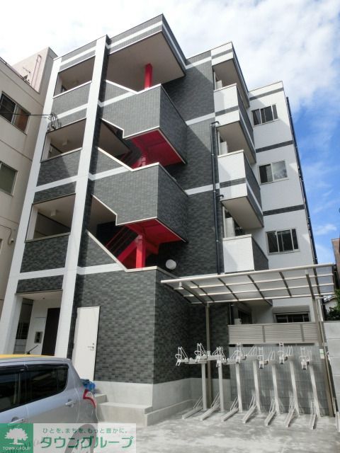 建物外観　安心のオートロック付物件