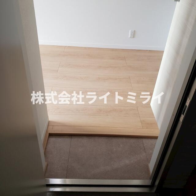 玄関　?