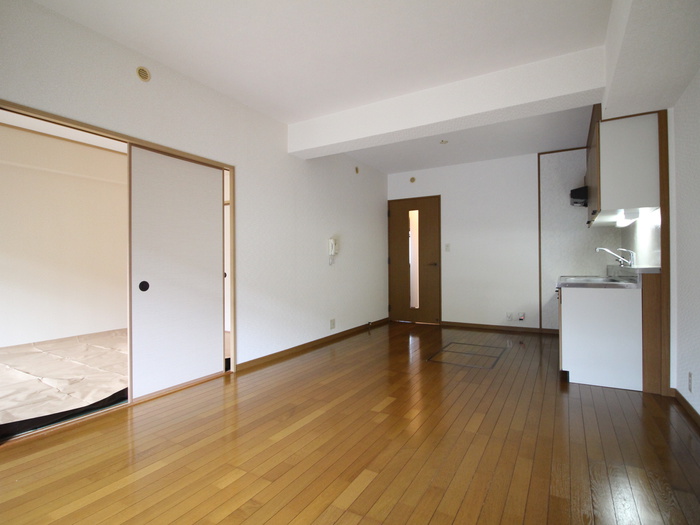 居室・リビング　※別のお部屋の写真になります。