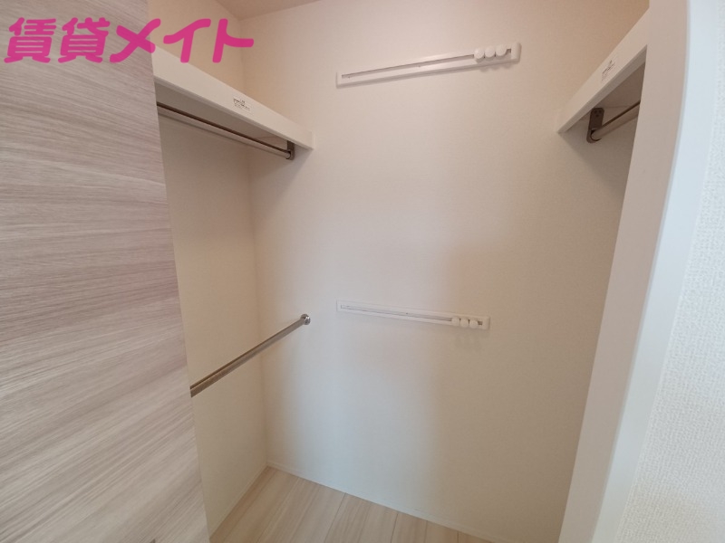 収納　同物件別部屋参考写真です。