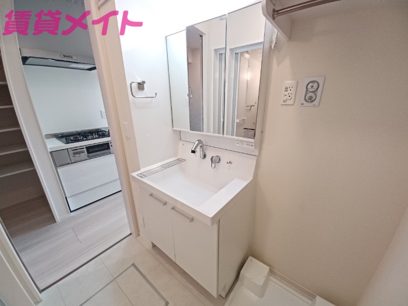 洗面設備　同物件別部屋参考写真です。