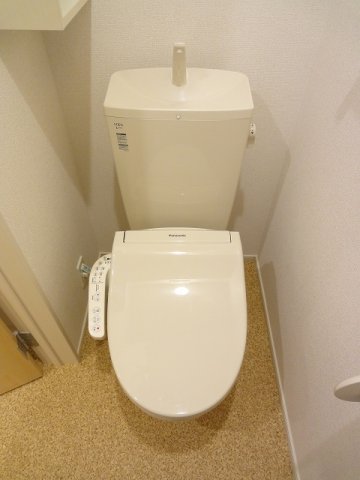 トイレ　ゆったりとした空間のトイレです
