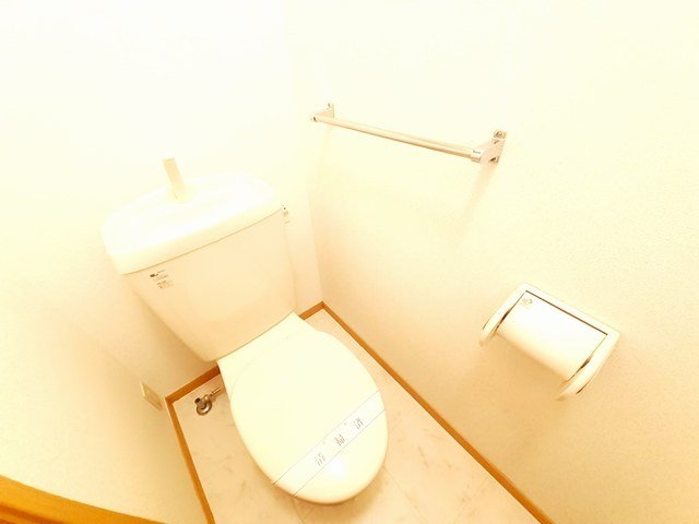 トイレ　シンプルで使いやすいトイレです