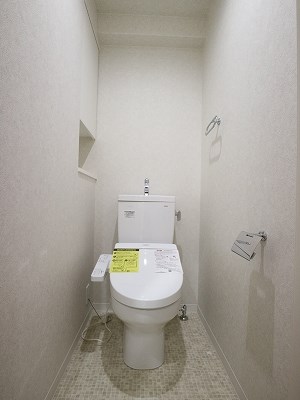 トイレ　※同物件別部屋参考画像