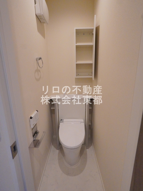 トイレ　洗浄・暖房便座付！