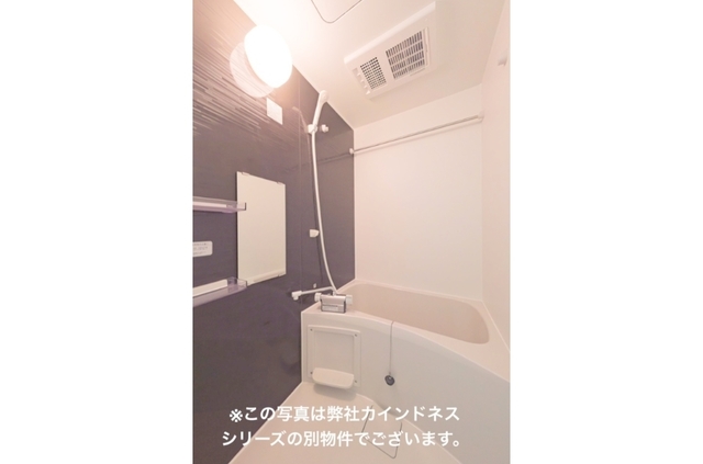 バス・シャワールーム　同仕様写真